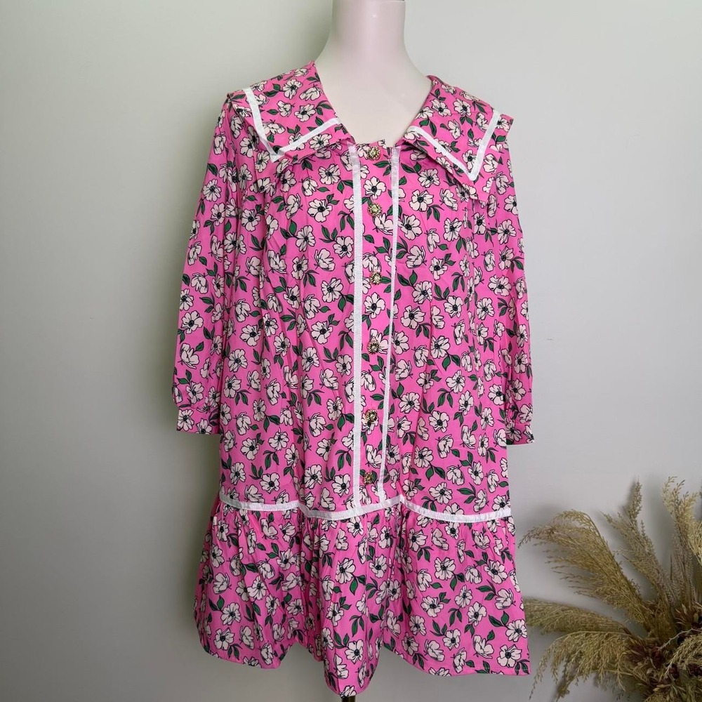 Wenrine Size XS Pink Floral Button Up Collared Drop waist Mini Dress NWT